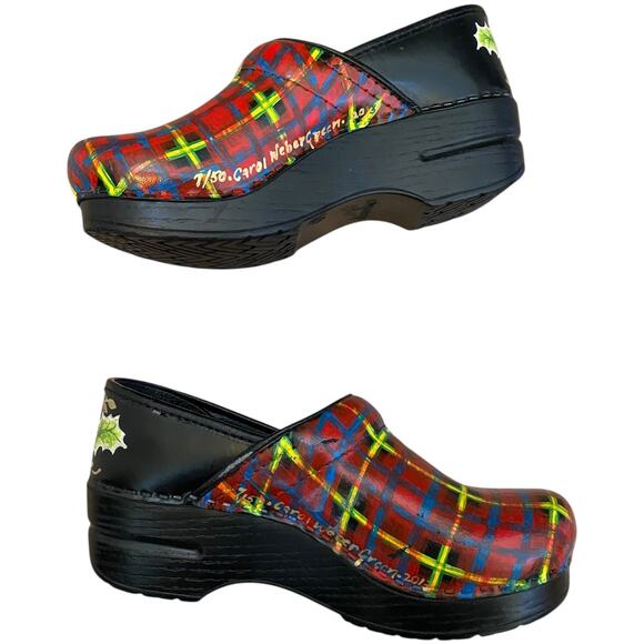 RARE 7/50 Carol Weber Hand-Painted Dansko Professional Holly Plaid Clogs EU 35 - Picture 2 of 16